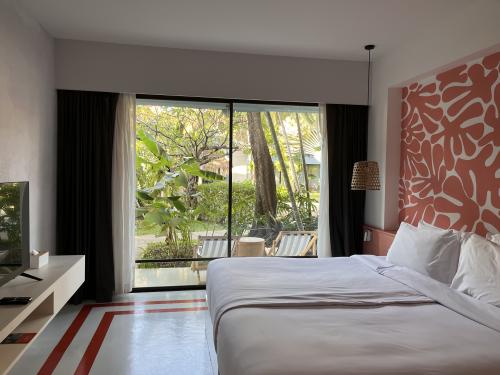 The Peri Hotel / Hua Hin Blog / Thailand